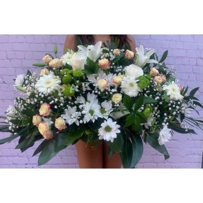 Centro funeral blanco grande